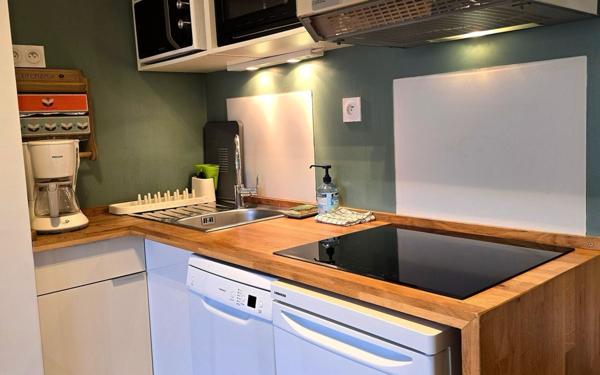 Appartement à vendre    1 pièce • 24 m2 Saint-Cyr-sur-Mer