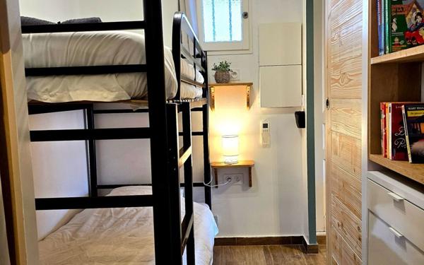 Appartement à vendre    1 pièce • 24 m2 Saint-Cyr-sur-Mer