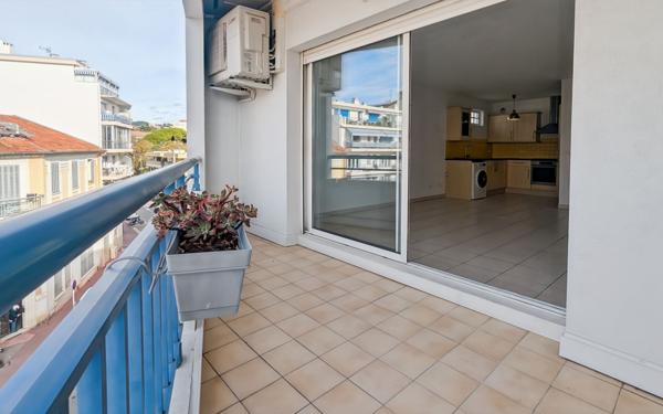 Appartement à vendre    4 pièces • 63,90 m2 Cannes