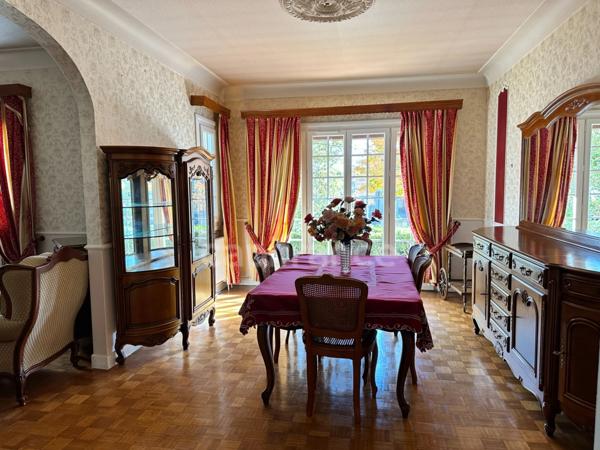 Maison à vendre 8 pièces AUXERRE (89) de 129 m2 4 Chambres sous-sol Garage Terrain