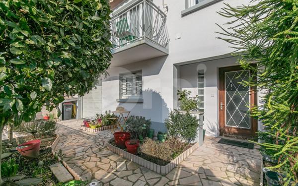 Maison à vendre    6 pièces • 186 m2 Ormesson-sur-Marne