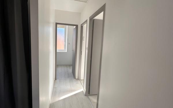 Appartement à louer    3 pièces • 54,90 m2 Monclar-de-Quercy