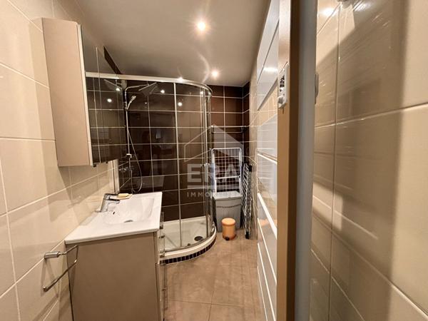 PORT FREJUS Appartement 2 pièces 43m2 avec garage