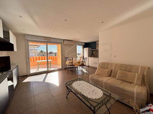 PORT FREJUS Appartement 2 pièces 43m2 avec garage