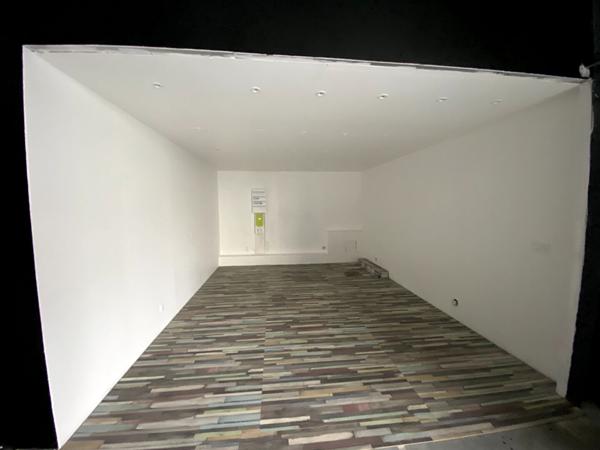 A LOUER : local d'activité neuf 242 m2 NANTES OUEST ORVAULT