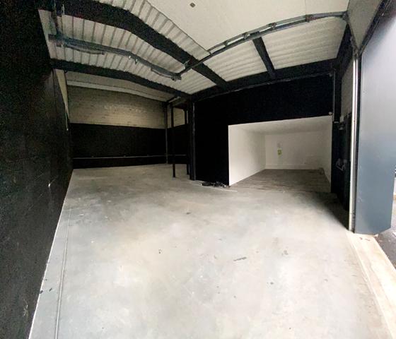A LOUER : local d'activité neuf 242 m2 NANTES OUEST ORVAULT