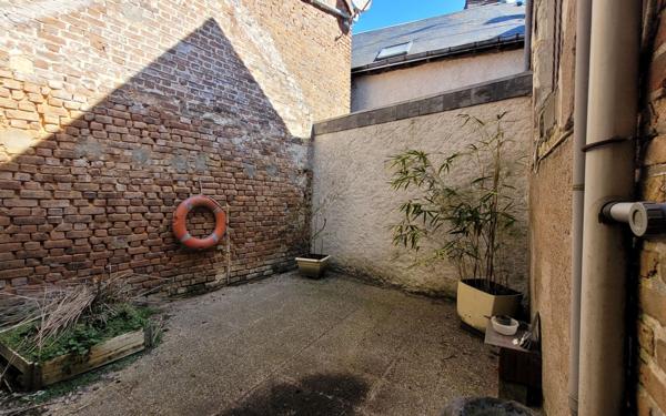 Maison à vendre    3 pièces •  Château-Renault