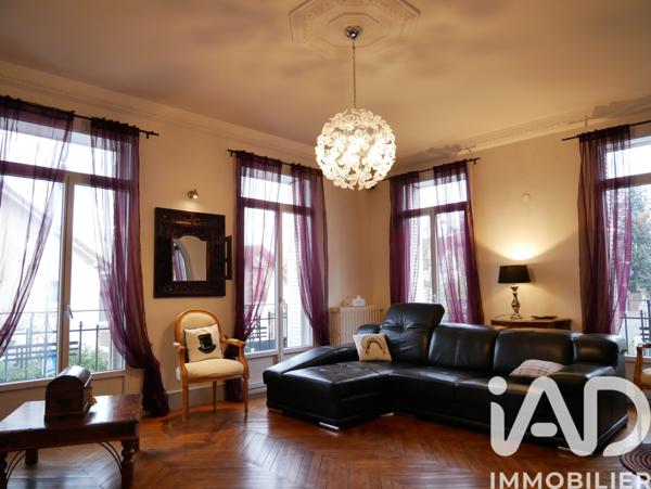 Maison à vendre 8 pièces 231 m² Saint-Brice-sous-Forêt