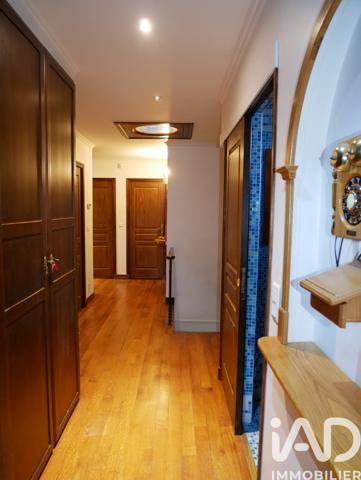 Maison à vendre 8 pièces 231 m² Saint-Brice-sous-Forêt