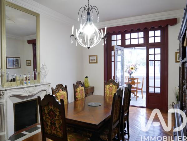 Maison à vendre 8 pièces 231 m² Saint-Brice-sous-Forêt