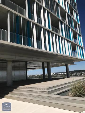Appartement à louer 3 pièces 68.3m² Bordeaux (33000)