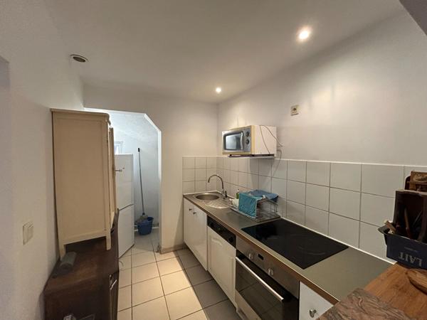 Maison 3 Chambres avec Jardin sans vis a vis, à 100 m des remparts d'Avignon.