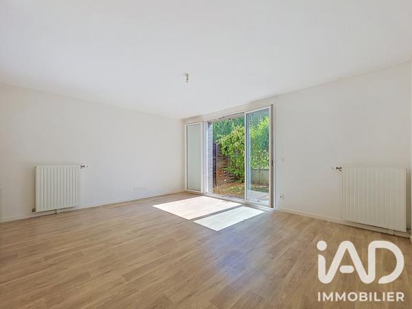 Appartement à vendre 3 pièces 60,95 m² Sainte-Geneviève-des-Bois