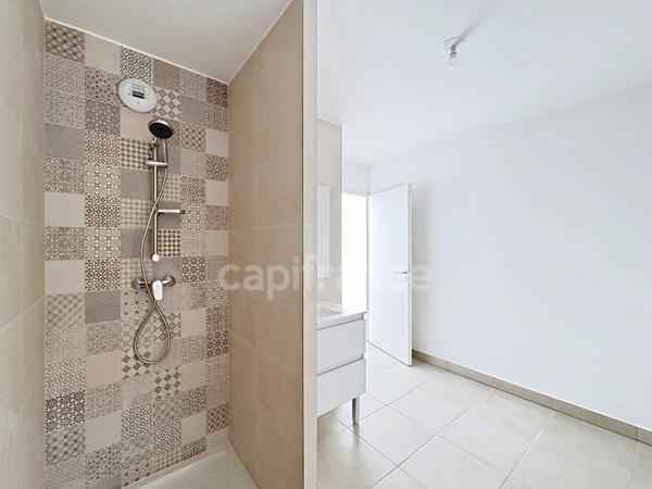 À louer – Appartement 2 pièces meublé neuf avec terrasse - LANGLADE (30)