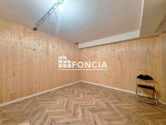 À vendre Local commercial 4 pièces 70 m² - ÉPinal 88000