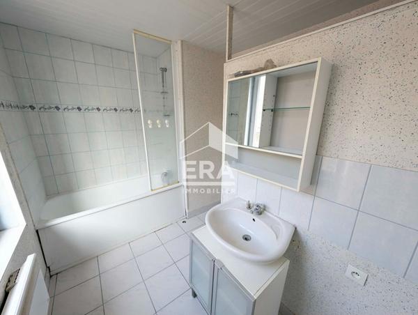LIMITROPHE CAEN - Maison de ville avec 2 chambres