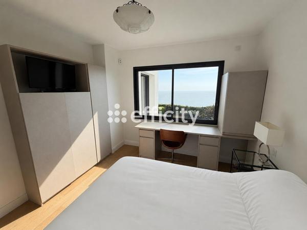 Maison
         6 pièces
        - 202 m² Bien prestige