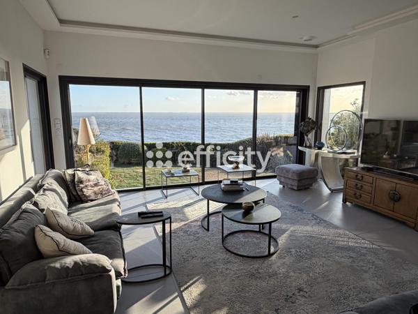Maison
         6 pièces
        - 202 m² Bien prestige