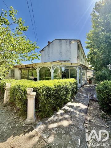 Maison à vendre 20 pièces 335 m² Le Luc