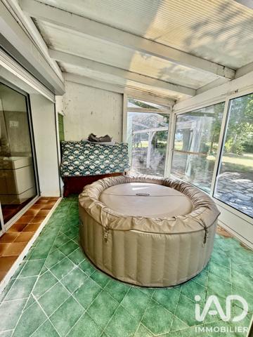Maison à vendre 20 pièces 335 m² Le Luc