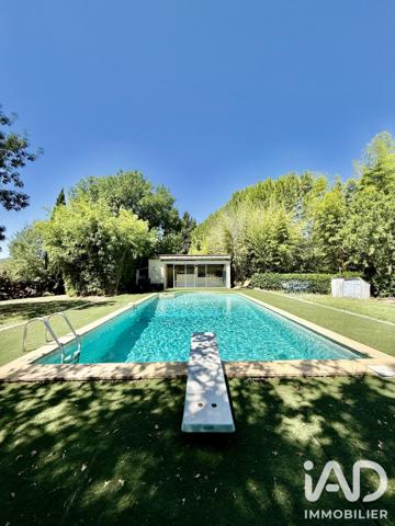 Maison à vendre 20 pièces 335 m² Le Luc
