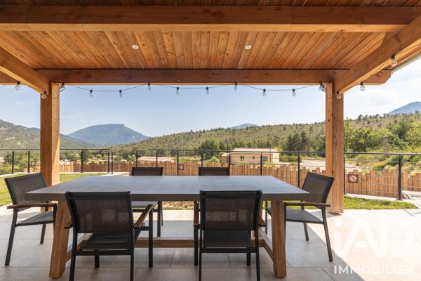 Maison à vendre 5 pièces 94 m² Castellane