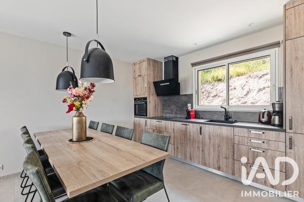 Maison à vendre 5 pièces 94 m² Castellane