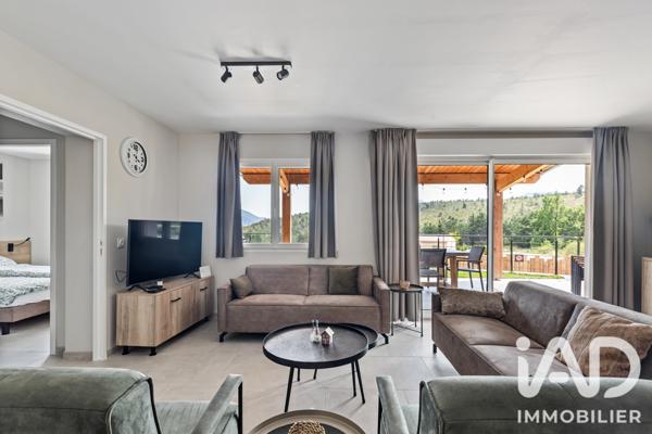 Maison à vendre 5 pièces 94 m² Castellane