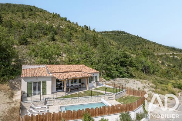 Maison à vendre 5 pièces 94 m² Castellane