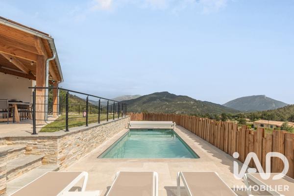 Maison à vendre 5 pièces 94 m² Castellane