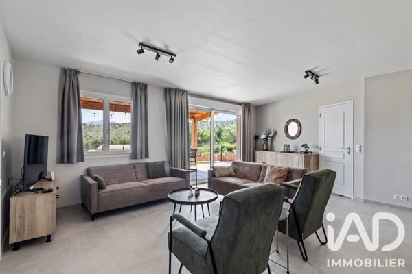Maison à vendre 5 pièces 94 m² Castellane