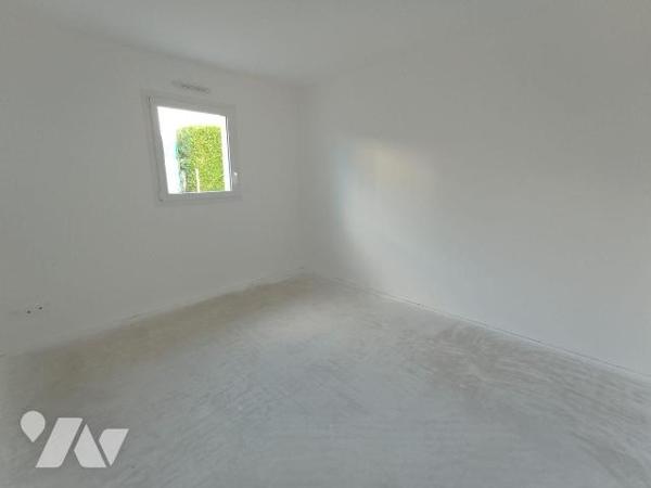 ---Terrassement extérieur sera réalisé par un professionnel en Janvier 2026---
Centre-ville de...