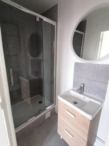 Appartement à louer    1 pièce •  Poitiers