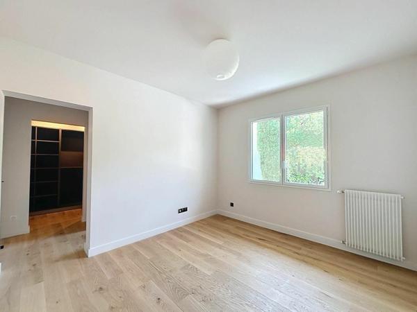 Maison à vendre    7 pièces •  Anglet