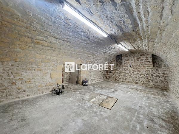 Achat immeuble près de ROCHEFORT - 6 pièce(s) - 174 m² - 439 800 €