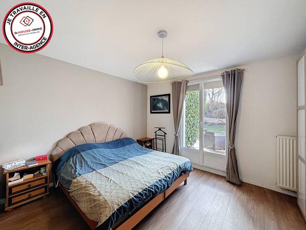 Maison à vendre 10 pièces de 225 m²