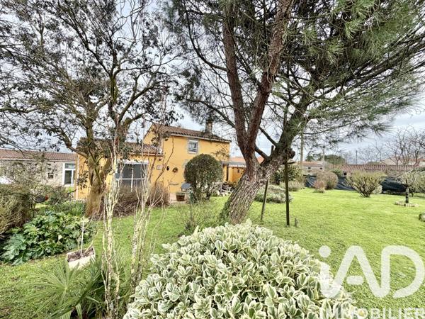 Maison à vendre 4 pièces 89 m² Montaigu-Vendée