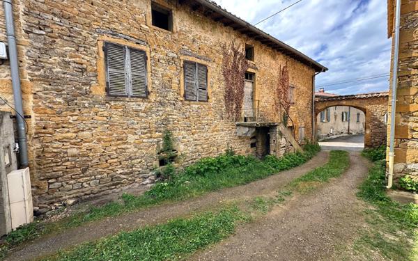 Maison à vendre    6 pièces •  Bully