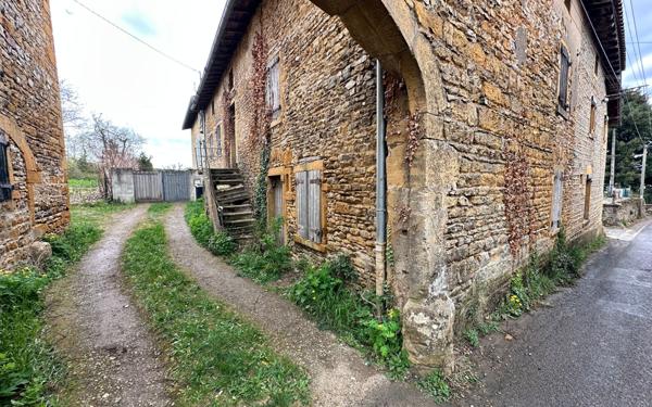 Maison à vendre    6 pièces •  Bully