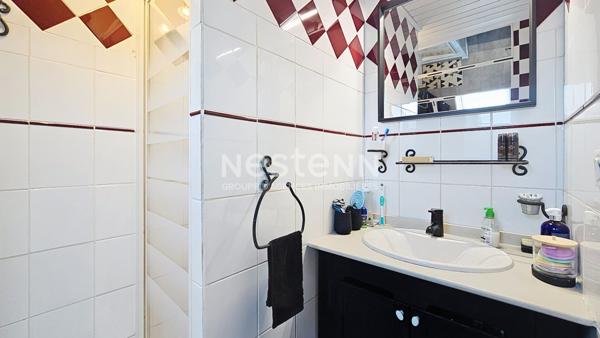 Charmante Maison à Vendre à Morangis - 5 pièces, 3 chambres, très bon état !