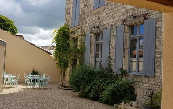 Vente Maison de famille ou chambre d'hôtes rénové(e) Castelnau-montratier-sainte-alauzie   
