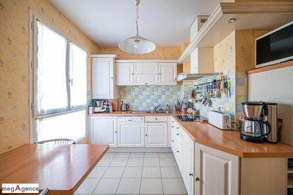 Appartement à LE MANS, 72000 - 6 pièces 140m²