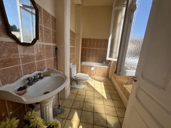 Maison à vendre |  Laroque-d'Olmes |  11 pièces | 447 m²