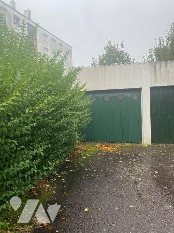 SAINT HERBLAIN Crémetterie garage fermé