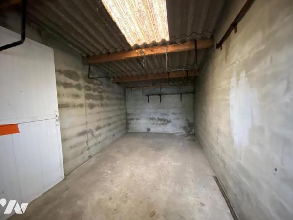 SAINT HERBLAIN Crémetterie garage fermé