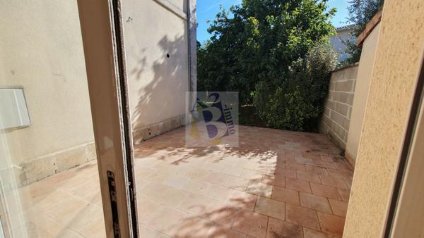 Vente maison de ville Soyaux (16800), 94.00m² avec 4 pièce(s) dont 3 chambre(s) sur 200.00m² de terrain. Agence Allard Brimeaud