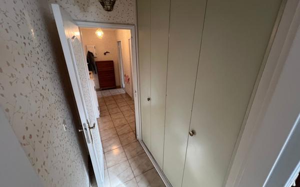 Appartement à vendre    4 pièces • 77,69 m2 Le Bourget