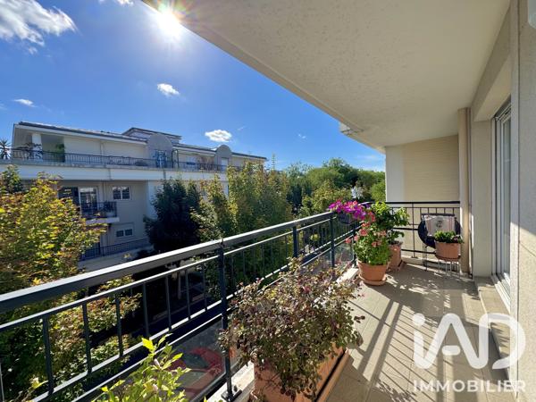Appartement à vendre 3 pièces 69,61 m² Rueil-Malmaison