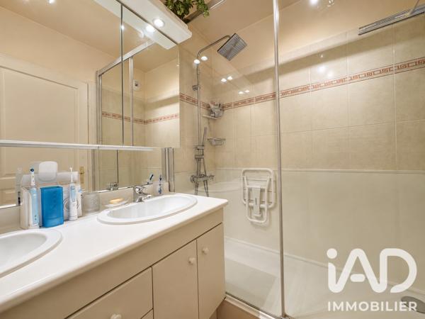 Appartement à vendre 3 pièces 69,61 m² Rueil-Malmaison