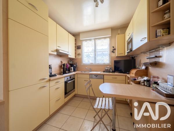 Appartement à vendre 3 pièces 69,61 m² Rueil-Malmaison